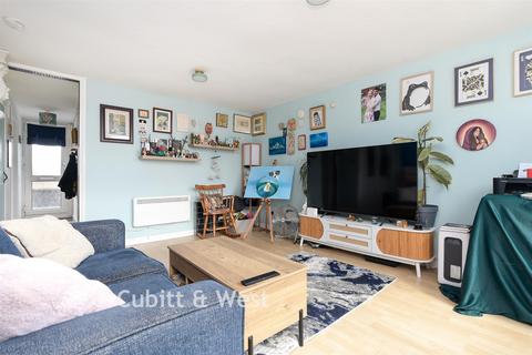 Sylvan Road, London SE19