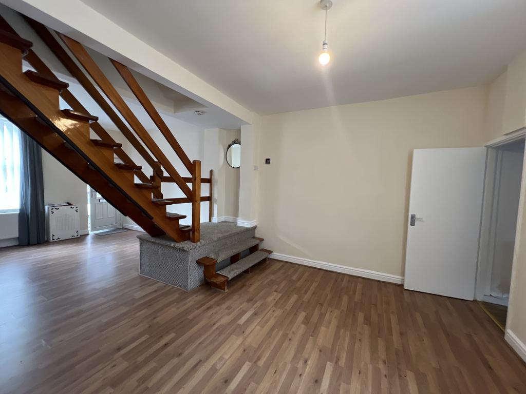 House in Tameside, Greater Manchester - View 2