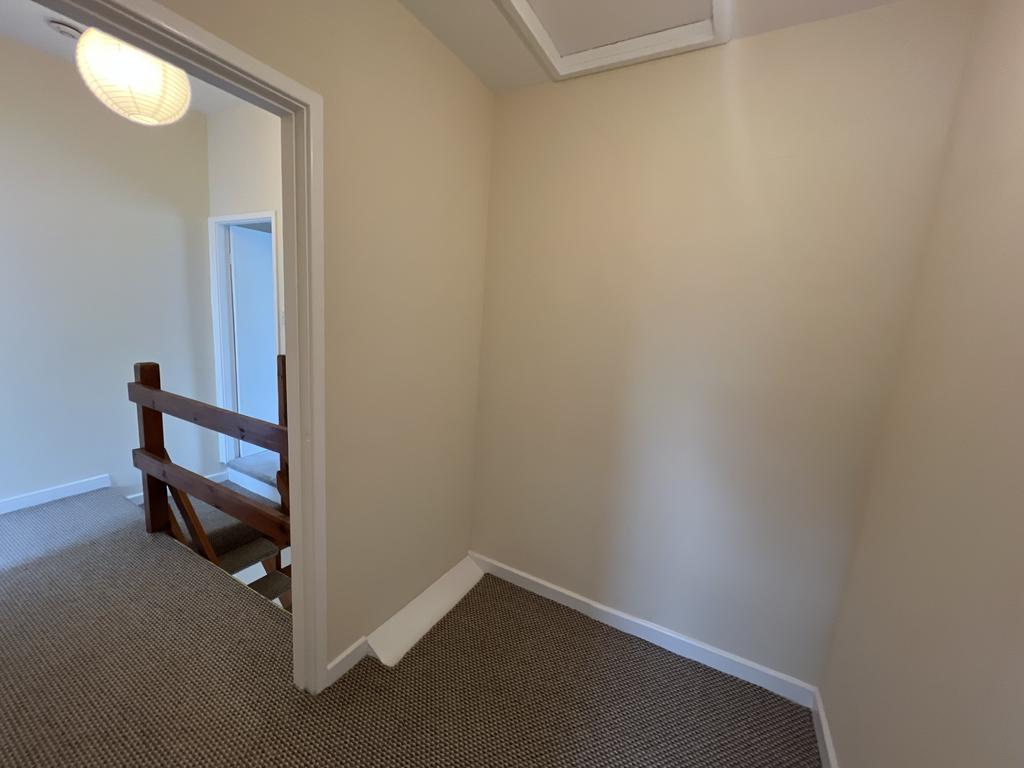House in Tameside, Greater Manchester - View 5