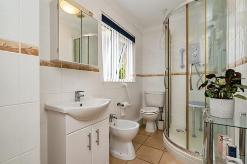 2 bedroom detached bungalow for sale, Catton Court, Norwich