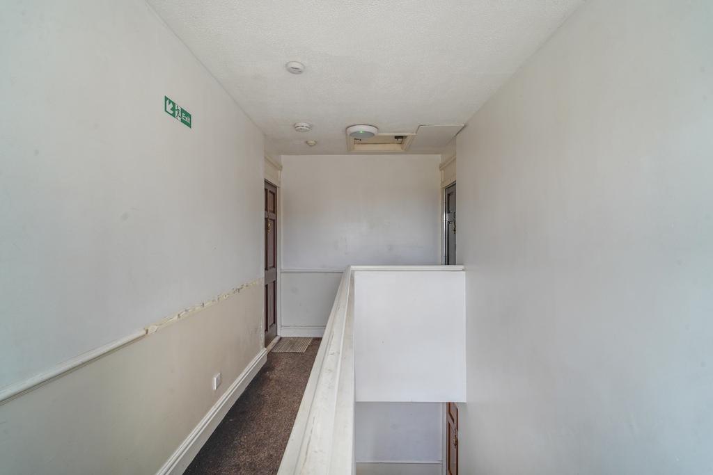 Apartment in Liverpool - View 3