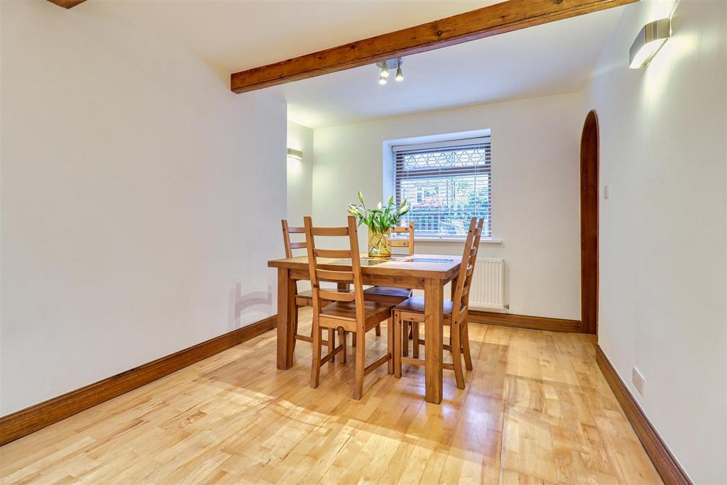 House in Pudsey, Horsforth Vale, Calverley - More