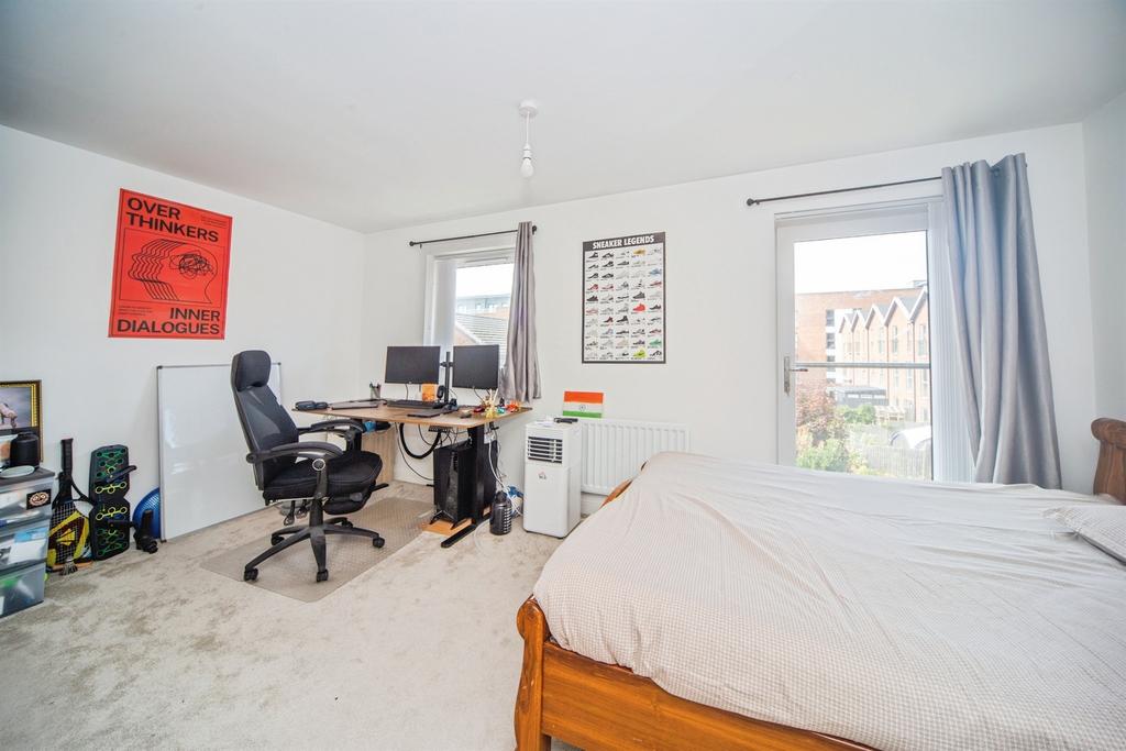 House in Southampton - View 5