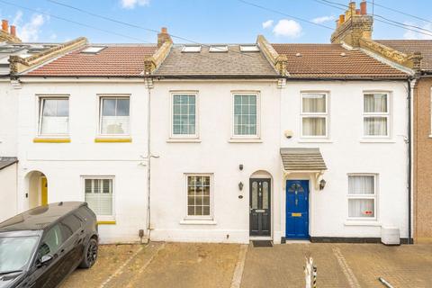 Ashbourne Terrace, London SW19