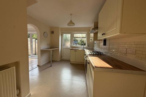 3 bedroom terraced house to rent, Wells Green, Corby