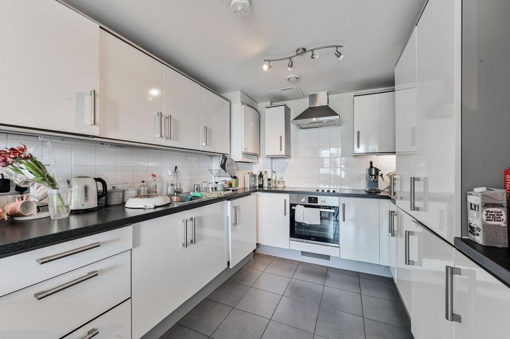 Apartment in London - View 4