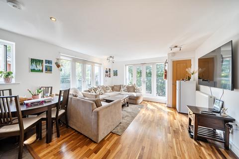 undefined, Ellis Close, Ruislip