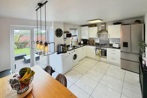 3 bedroom semi-detached house for sale, Princeton Way, Ellesmere Port
