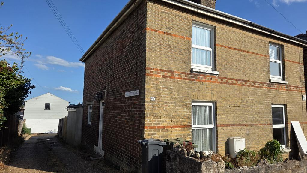 House in Ryde - View 4