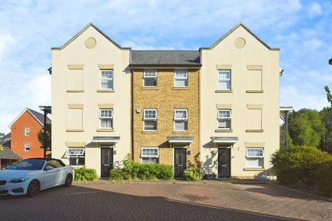 Mackintosh Street, Bromley BR2