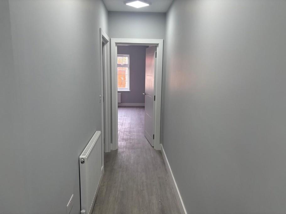 Apartment in London, Rosehill - View 3