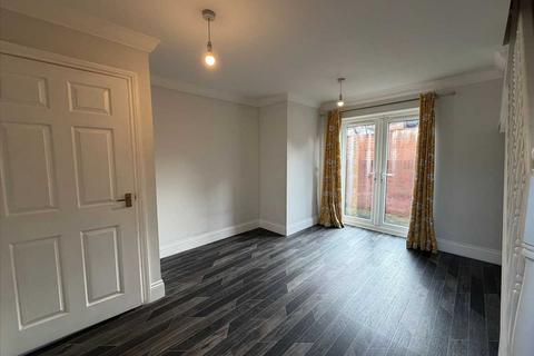 3 bedroom terraced house to rent, Blakes Court, Wilberfoss