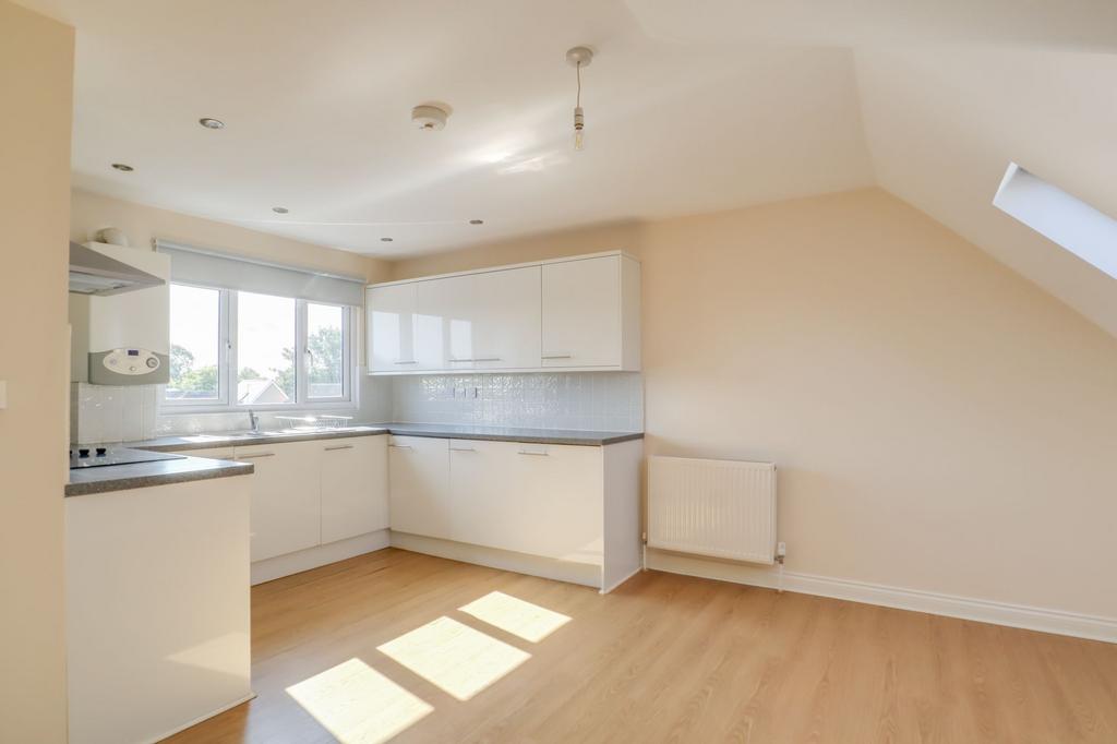 Apartment in Cambridge - View 3