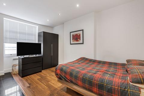 1 bedroom terraced house to rent, Kensington Park Road, Notting Hill, London, W11