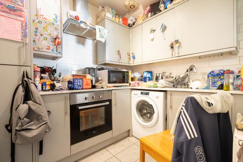 2 bedroom flat for sale, Ellis Road, Clacton-on-Sea CO15