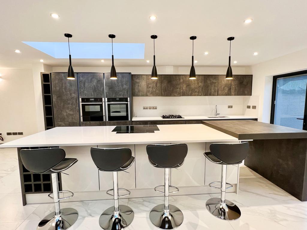 House in Headington - View 3