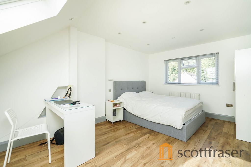 House in Headington - View 5