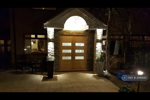1 bedroom in a house share to rent, Snape Spur, Slough, SL1