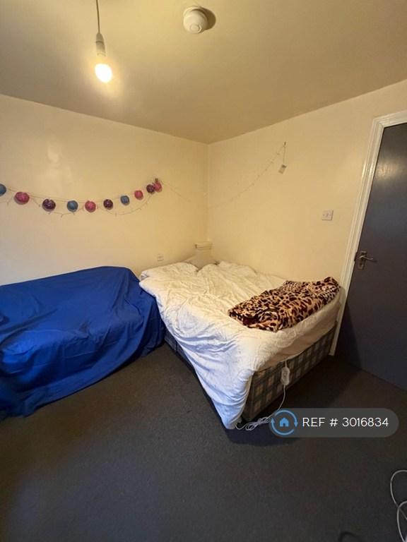 Apartment in Birmingham - View 2
