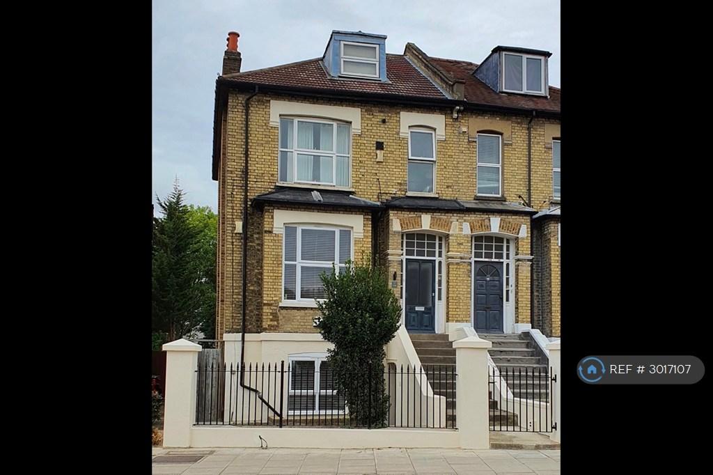 Apartment in London - View 3