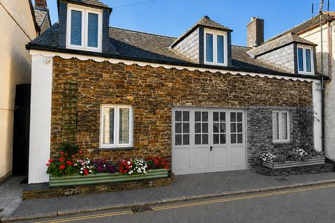 1 bedroom terraced house for sale, North Street, Lostwithiel, Cornwall, PL2