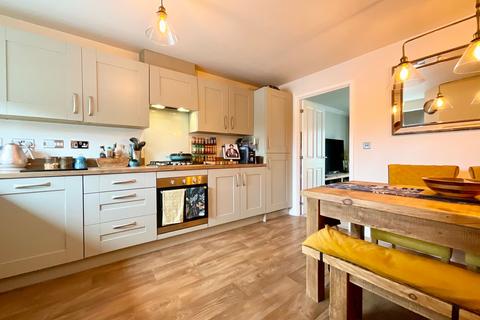 3 bedroom semi-detached house for sale, Shield Way, Eastfield, YO11