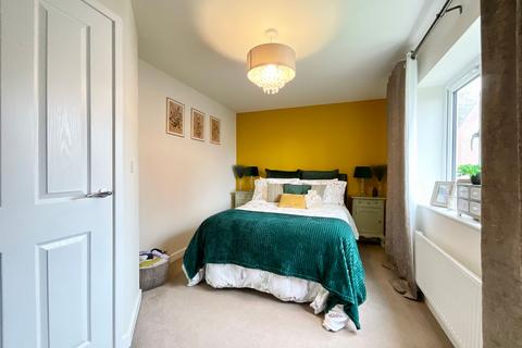 3 bedroom semi-detached house for sale, Shield Way, Eastfield, YO11