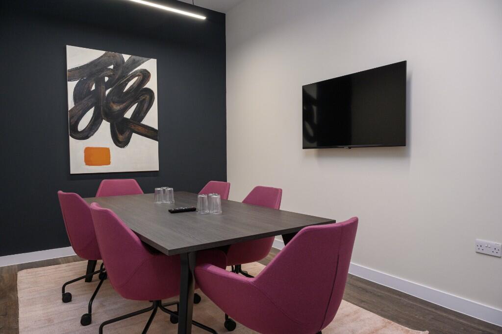 Apartment in Southampton - More