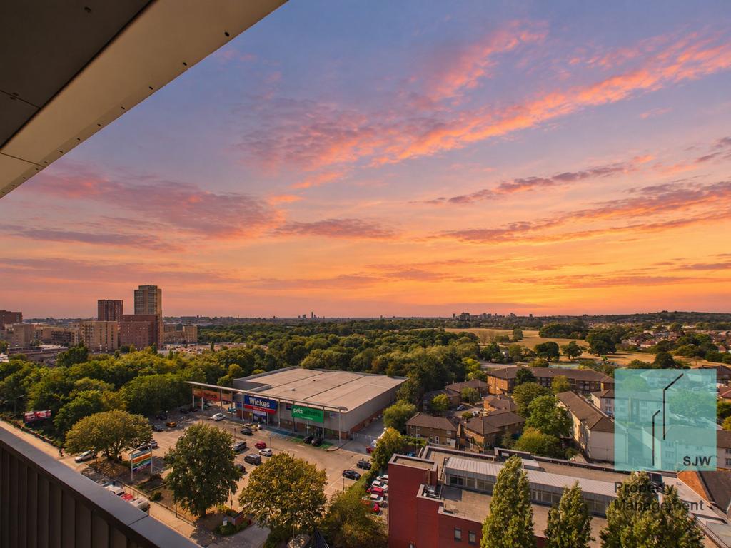 Apartment in London - View 5