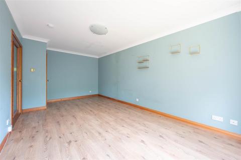 2 bedroom house for sale, Lammermuir Gardens, Perth