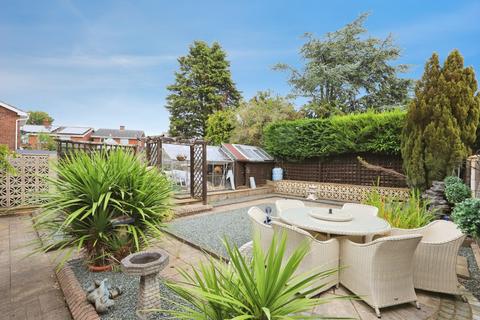 3 bedroom detached house for sale, Dunster Grove, Wolverhampton WV6