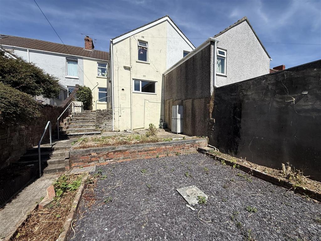 House in Swansea - View 4