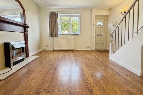 2 bedroom terraced house to rent, Crimscote Close, Shirley, Solihull B90 4TT