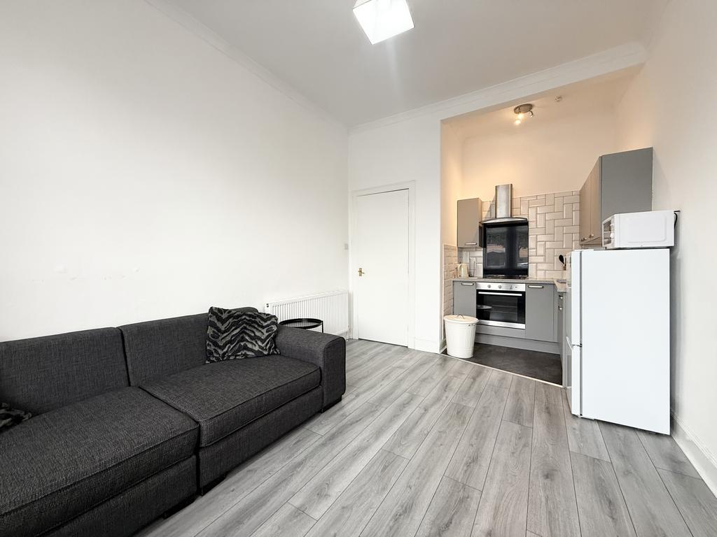 Apartment in Glasgow - View 2