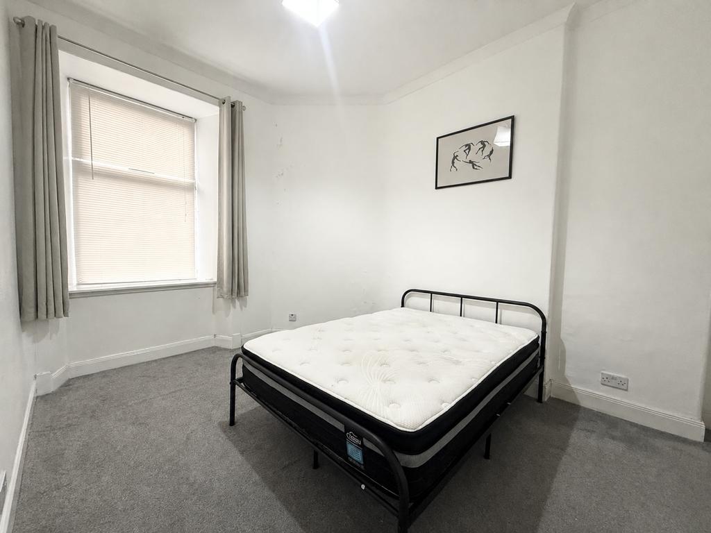 Apartment in Glasgow - View 4