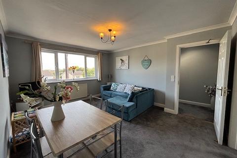 2 bedroom flat to rent, Doubletrees, Par, PL24