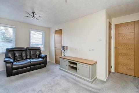 Studio to rent, Sentinel Close, Waterlooville, PO7