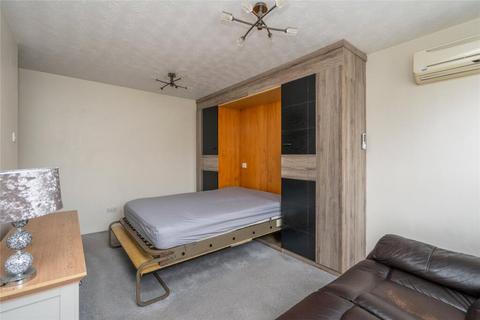 Studio to rent, Sentinel Close, Waterlooville, PO7