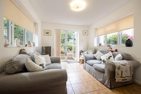 3 bedroom detached bungalow for sale, Colley Wood, Kennington