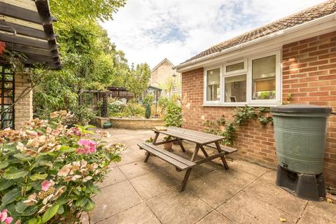 3 bedroom detached bungalow for sale, Colley Wood, Kennington