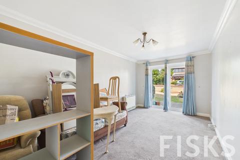 2 bedroom flat for sale, Hart Road, Benfleet, SS7