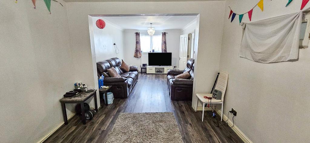 House in London - View 3