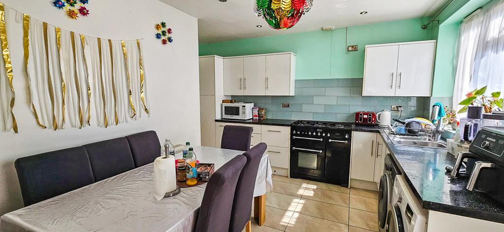 House in London - View 4