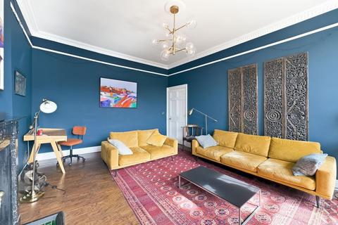 2 bedroom flat for sale, 51/5 Broughton Street, New Town, Edinburgh, EH1
