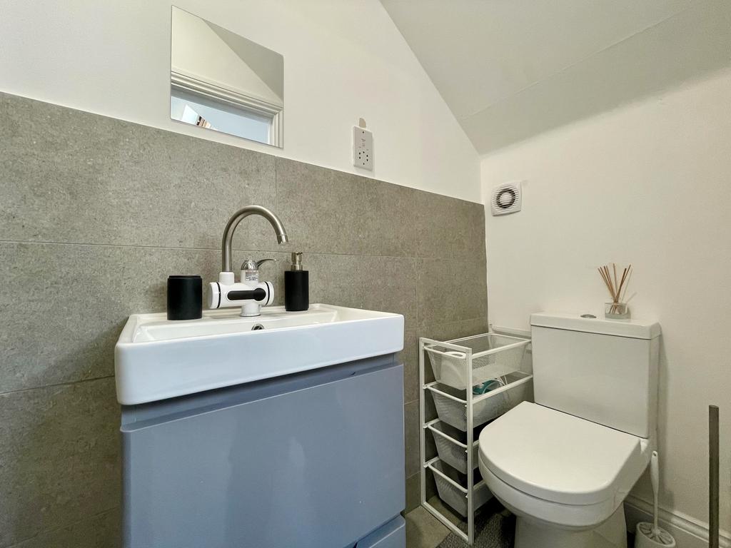 Apartment in London - View 5