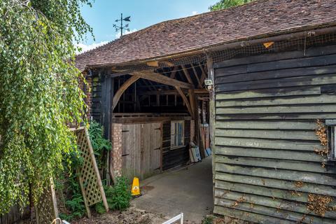 5 bedroom detached house for sale, Grayswood Road, Haslemere, Surrey GU27