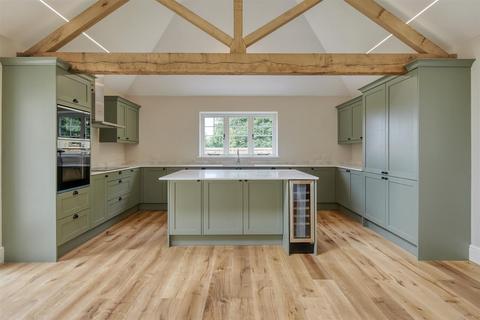 4 bedroom detached house for sale, Grange Farm Close, Upper Dean