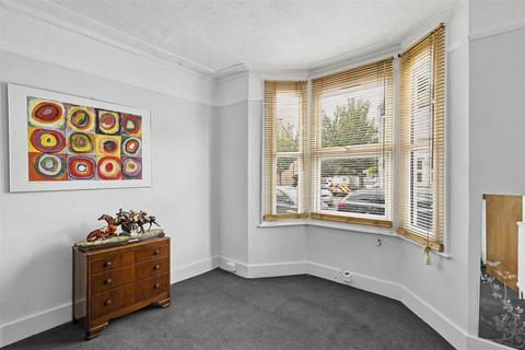 3 bedroom semi-detached house for sale, Fotheringham Road, Enfield