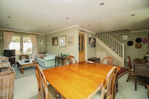 3 bedroom terraced house for sale, Manor Farm Close, Maiden Newton, Dorchester