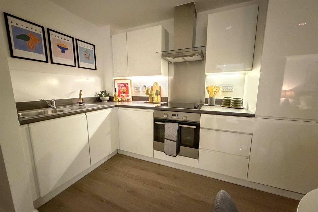 Apartment in Salford, Blackfriars, Lower Broughton - More